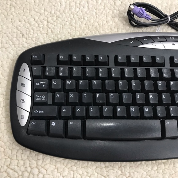 Gateway Wired Computer Keyboard KB-0401 Black/Silver
Measures: 19.75” W … - Picture 2 of 10